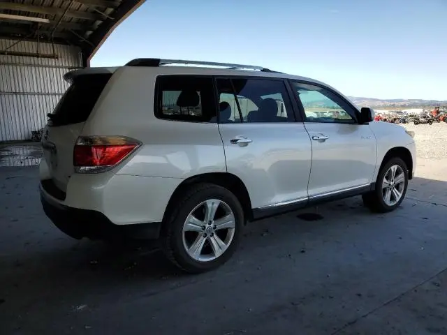 2013 TOYOTA HIGHLANDER LIMITED  