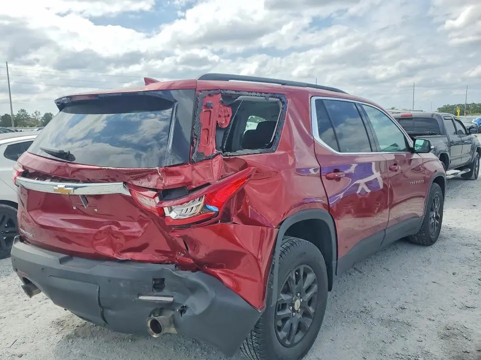 2020 CHEVROLET TRAVERSE LT  