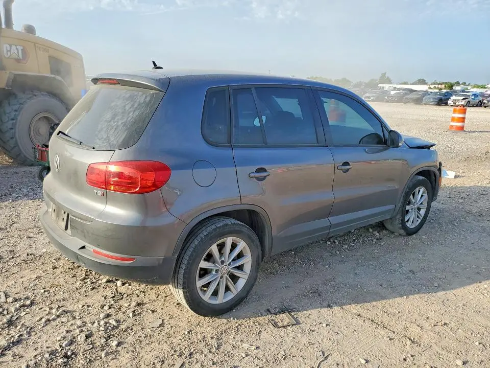 2017 VOLKSWAGEN TIGUAN S  
