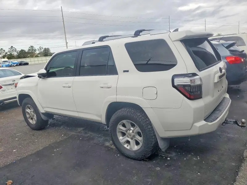 2014 TOYOTA 4RUNNER SR5  
