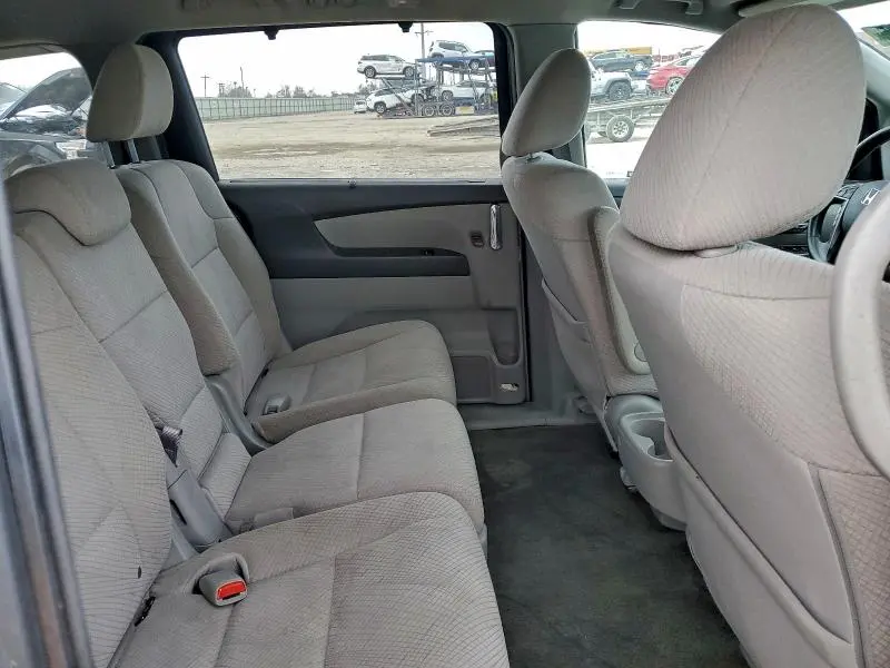 2016 HONDA ODYSSEY SE  