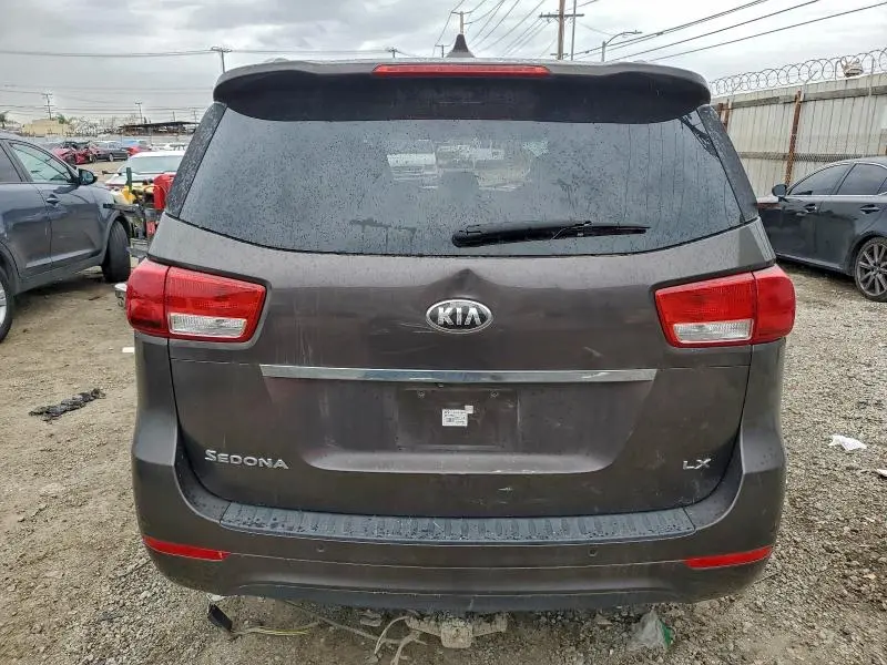 2016 KIA SEDONA LX  