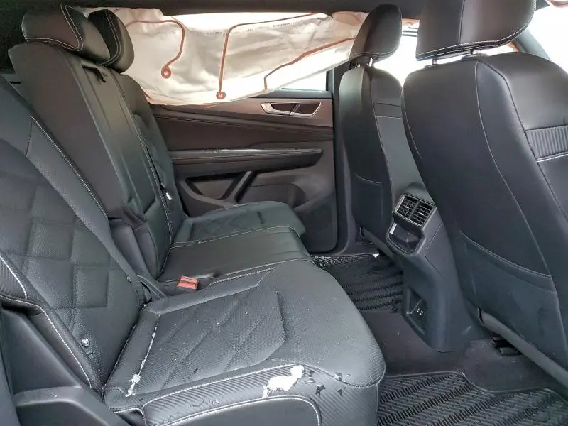 2024 VOLKSWAGEN ATLAS CROSS SPORT SE  