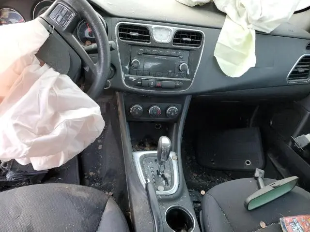 2014 CHRYSLER 200 LX  