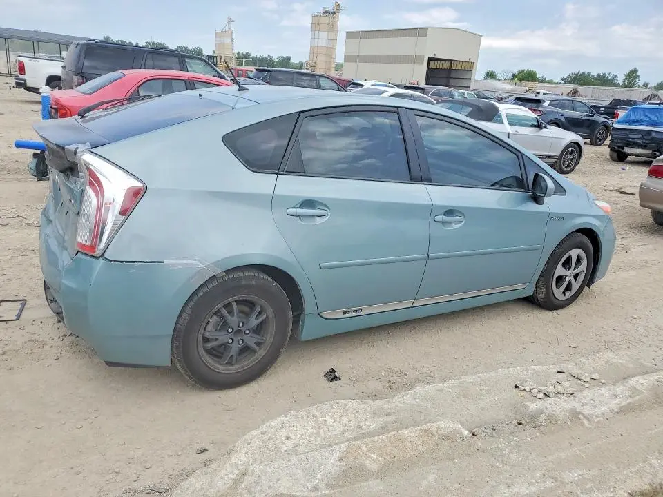 2015 TOYOTA PRIUS TWO  