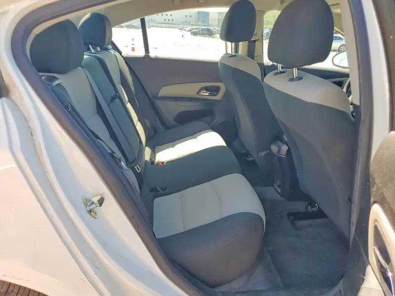 2012 CHEVROLET CRUZE LS  