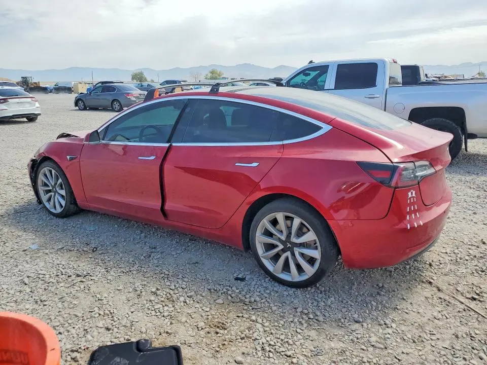 2018 TESLA MODEL 3   