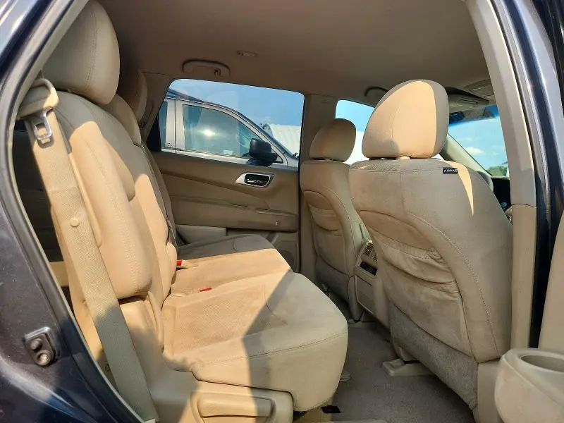 2013 NISSAN PATHFINDER S  
