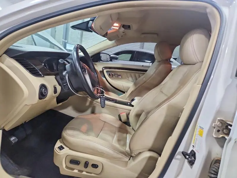 2015 FORD TAURUS LIMITED  