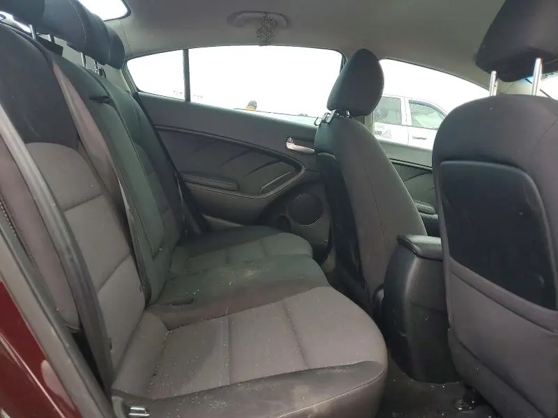 2018 KIA FORTE LX  