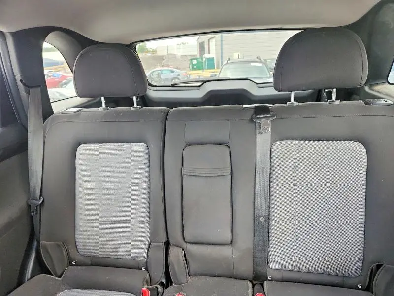 2015 CHEVROLET CAPTIVA LS  