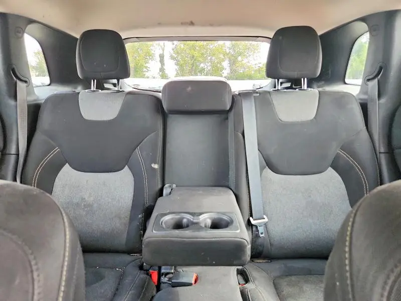 2015 JEEP CHEROKEE SPORT  