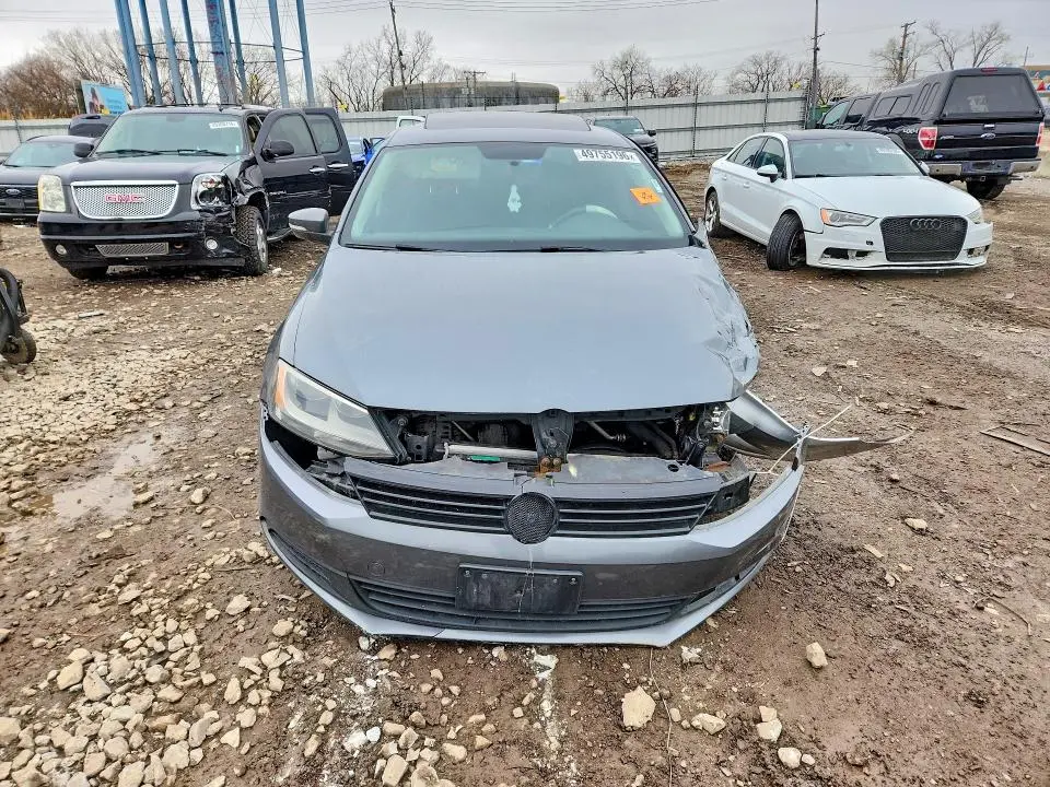 2011 VOLKSWAGEN JETTA SE  