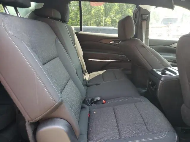 2024 CHEVROLET TRAVERSE LS  