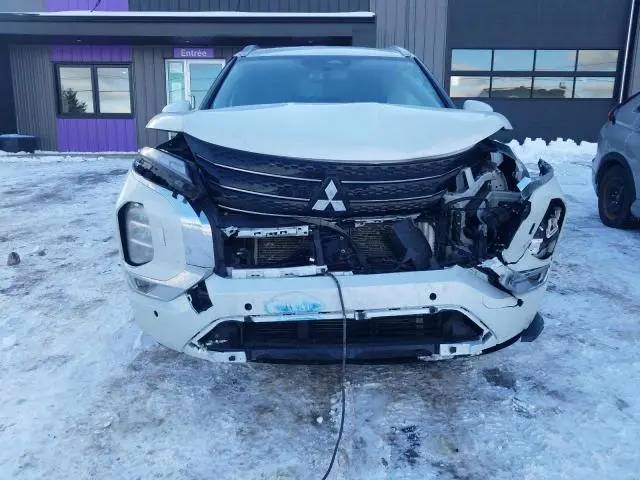 2023 MITSUBISHI OUTLANDER SEL  