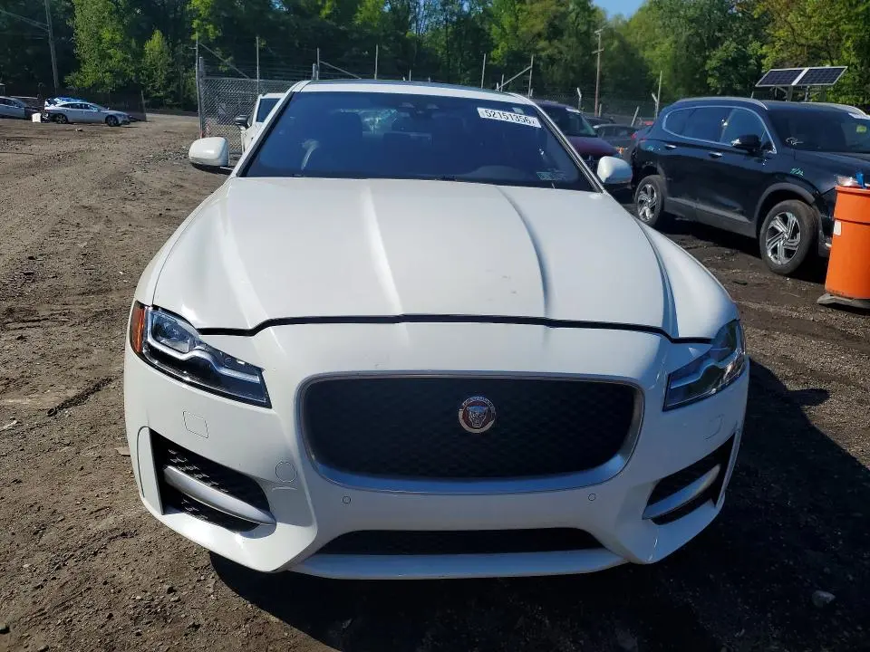 2018 JAGUAR XF R - SPORT  
