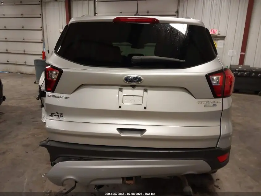 2019 FORD ESCAPE TITANIUM