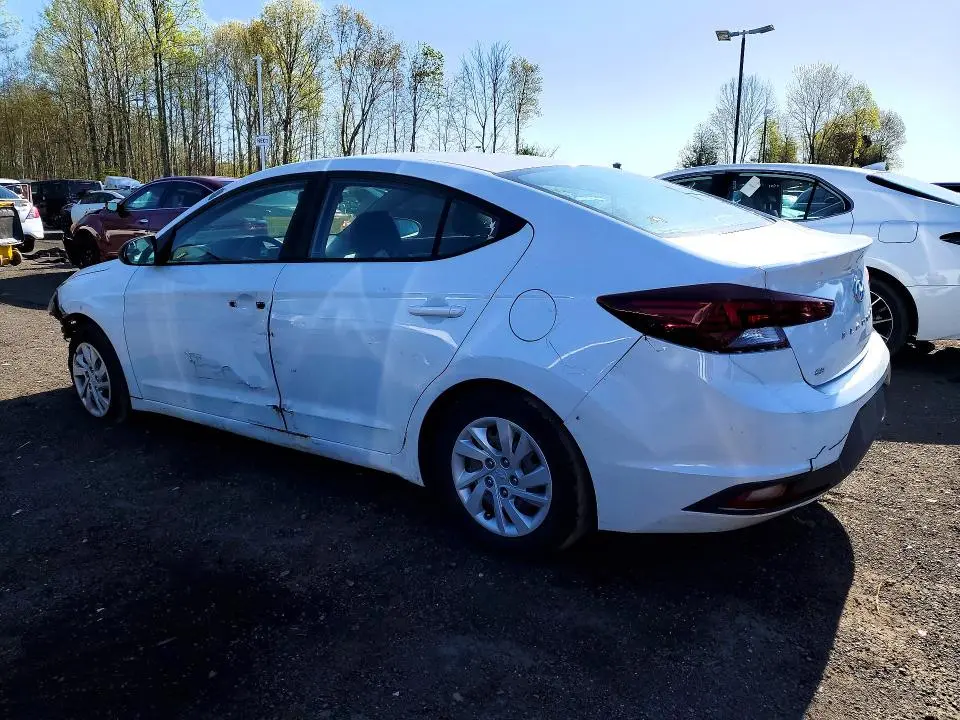 2020 HYUNDAI ELANTRA SE  