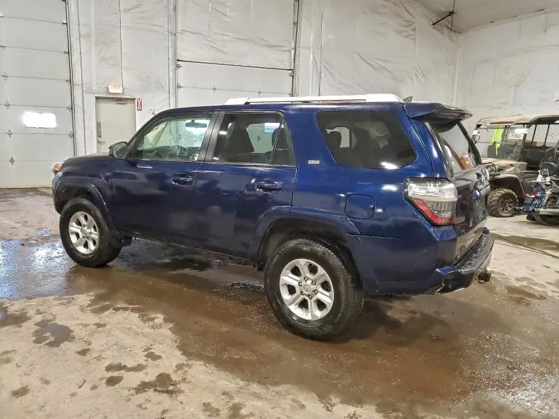 2015 TOYOTA 4RUNNER SR5  