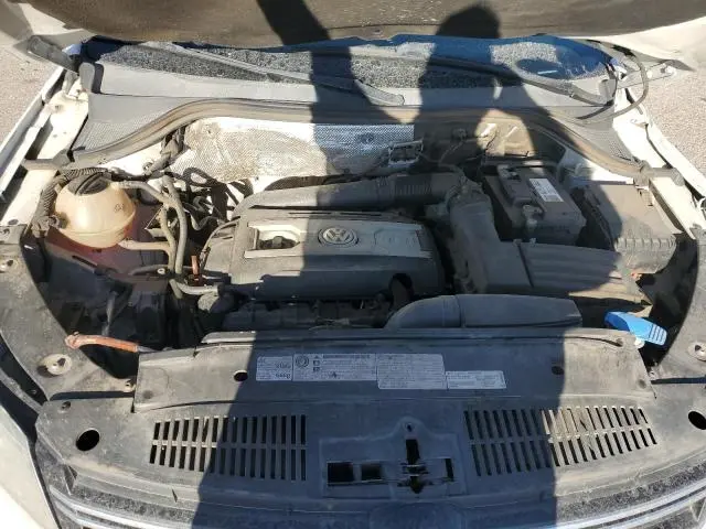 2012 VOLKSWAGEN TIGUAN S  