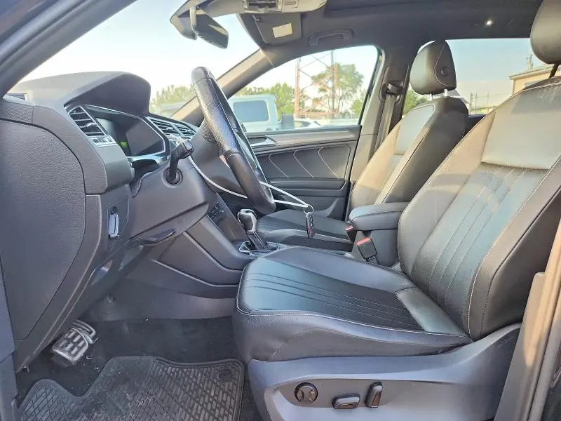 2022 VOLKSWAGEN TIGUAN SE R-LINE BLACK  