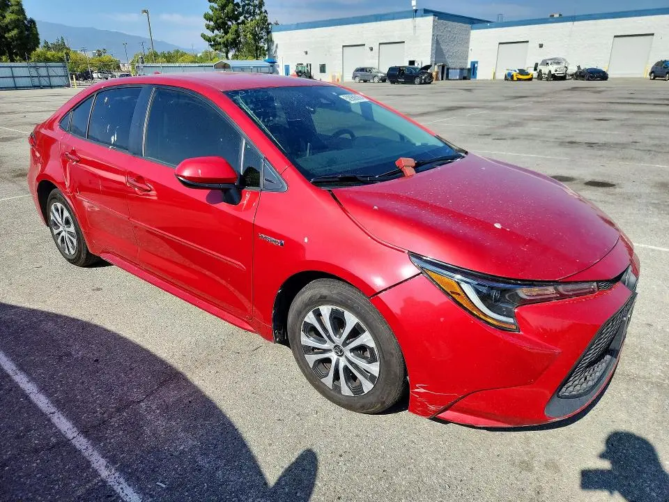 2021 TOYOTA COROLLA LE  