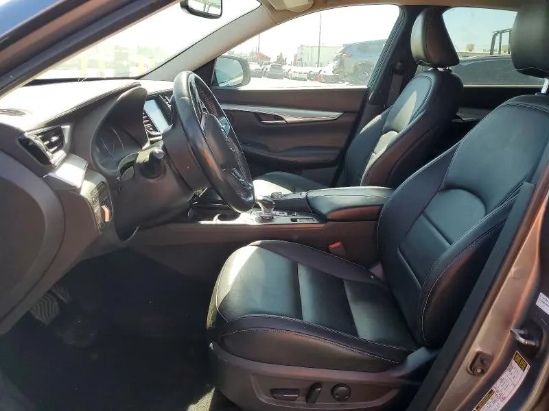 2019 INFINITI QX50 LUXE  