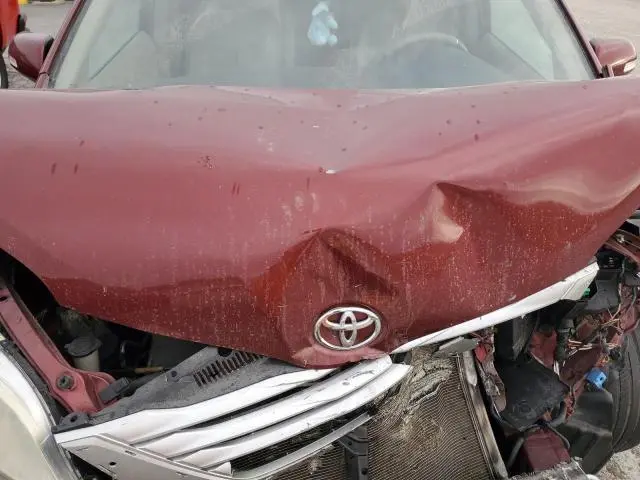 2014 TOYOTA SIENNA XLE  