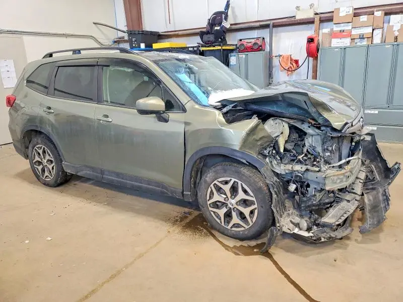 2021 SUBARU FORESTER TOURING  