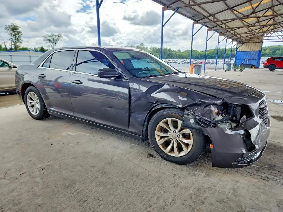 2015 CHRYSLER 300 LIMITED  