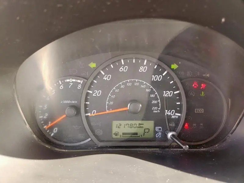 2015 MITSUBISHI MIRAGE DE  