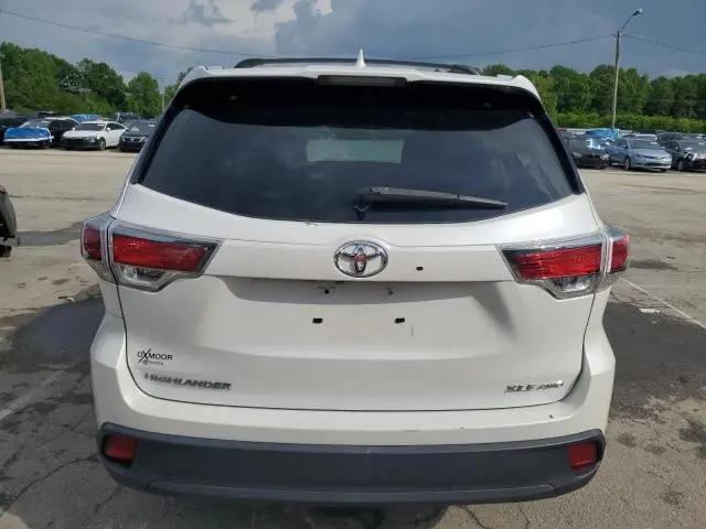 2016 TOYOTA HIGHLANDER XLE