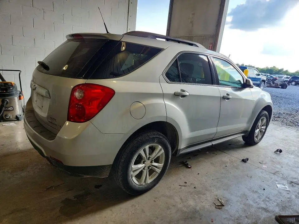 2011 CHEVROLET EQUINOX LT  