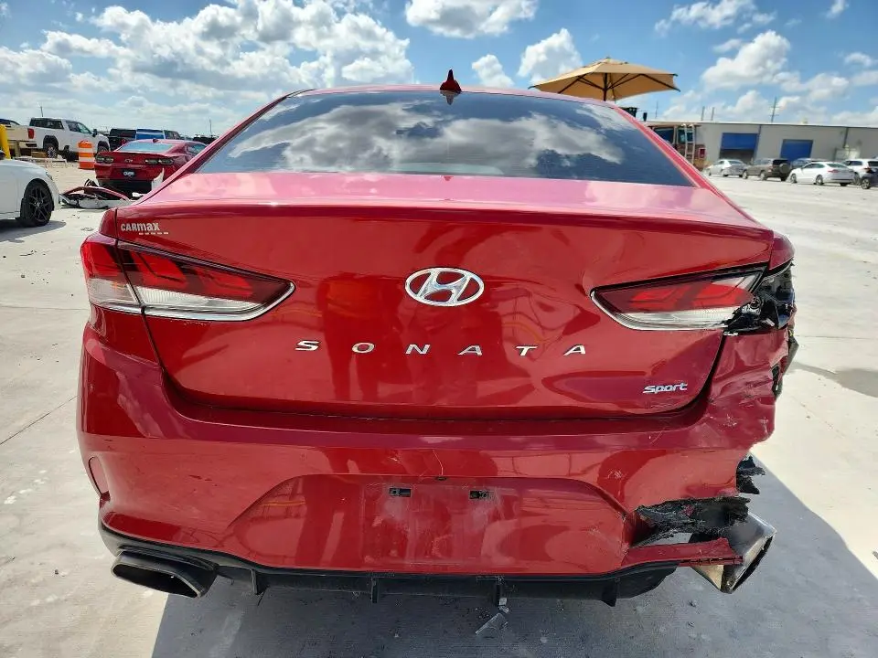 2018 HYUNDAI SONATA SPORT  