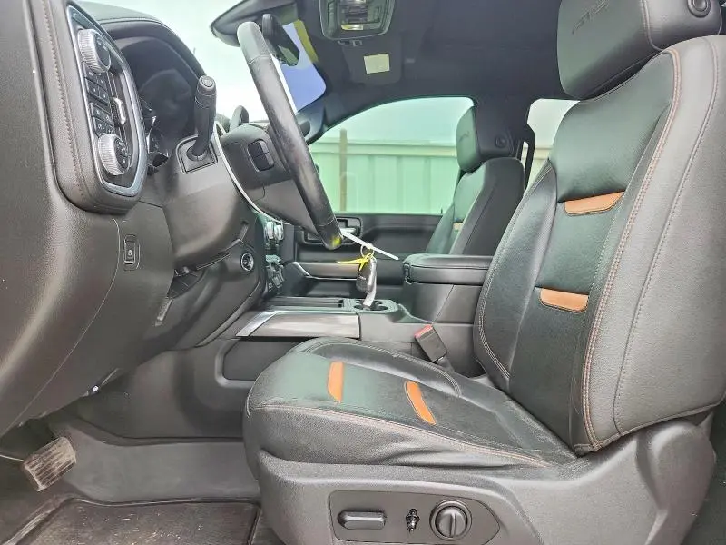 2021 GMC SIERRA K2500 AT4  