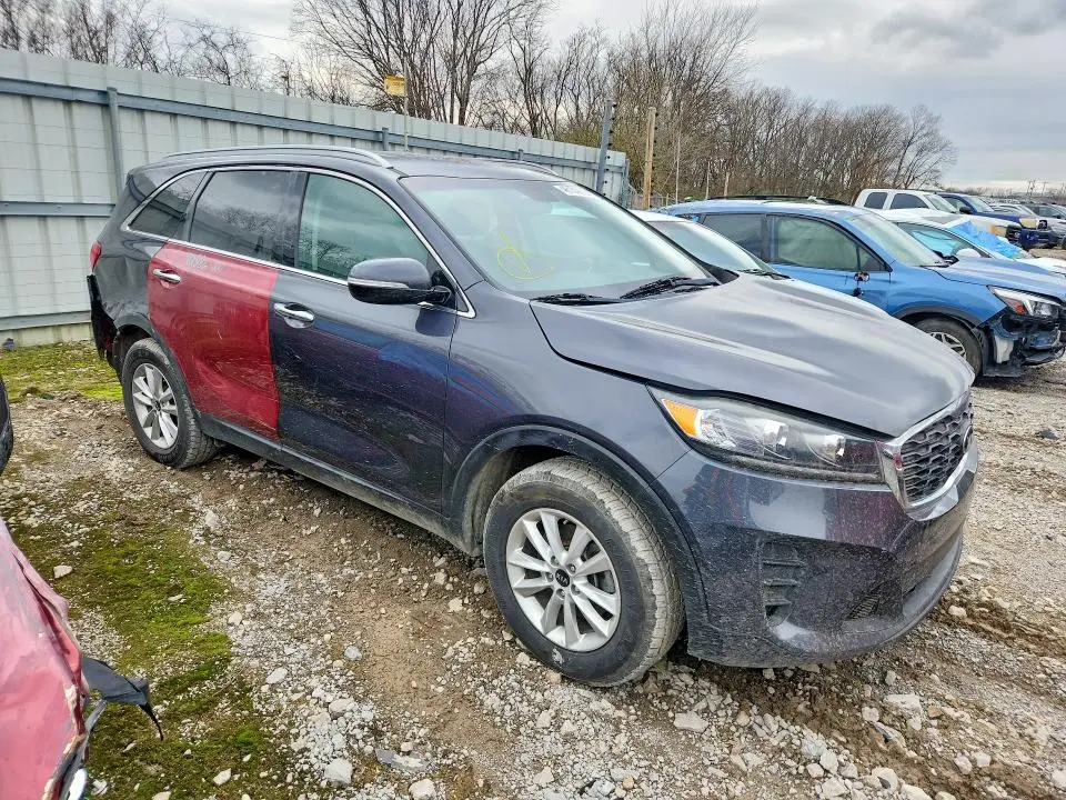 2019 KIA SORENTO LX  
