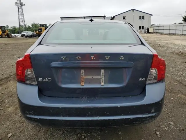 2010 VOLVO S40 2.4I  