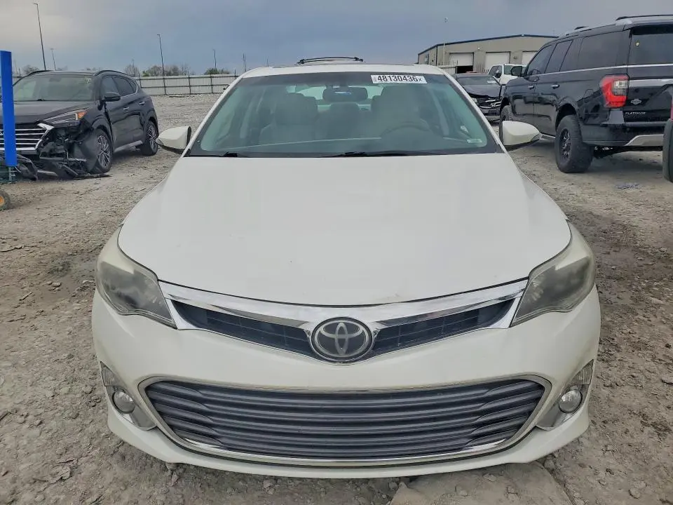 2015 TOYOTA AVALON LIMITED  