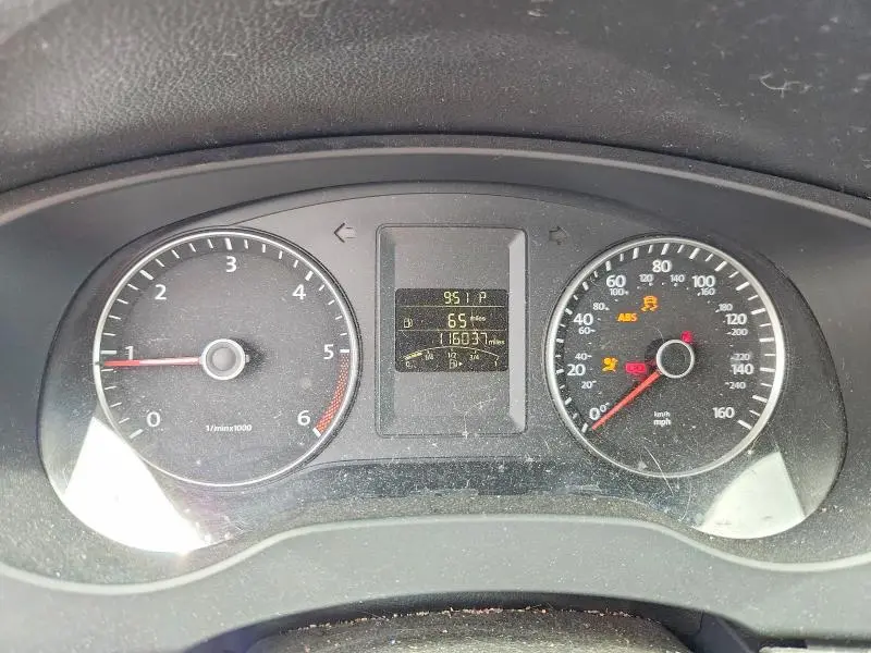 2013 VOLKSWAGEN JETTA TDI  