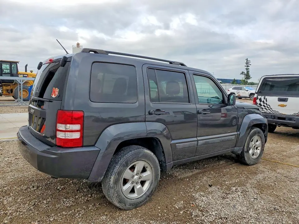 2011 JEEP LIBERTY SPORT  