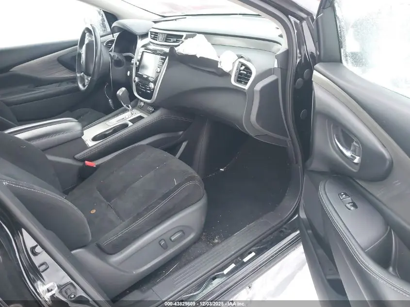 2018 NISSAN MURANO SV