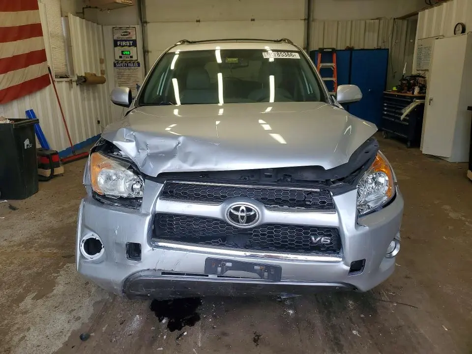 2012 TOYOTA RAV4   