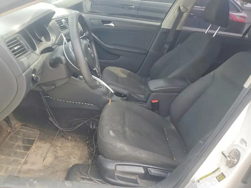 2015 VOLKSWAGEN JETTA BASE  