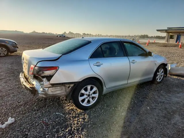 2011 TOYOTA CAMRY LE  