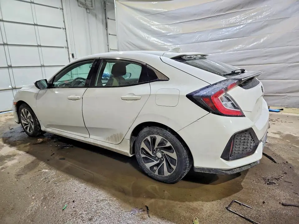 2018 HONDA CIVIC LX  