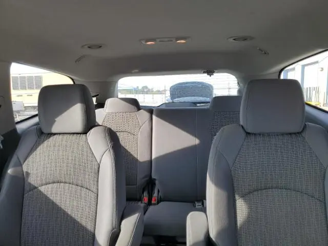 2017 CHEVROLET TRAVERSE LT  