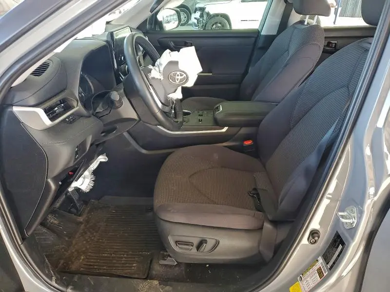 2024 TOYOTA HIGHLANDER HYBRID XLE  