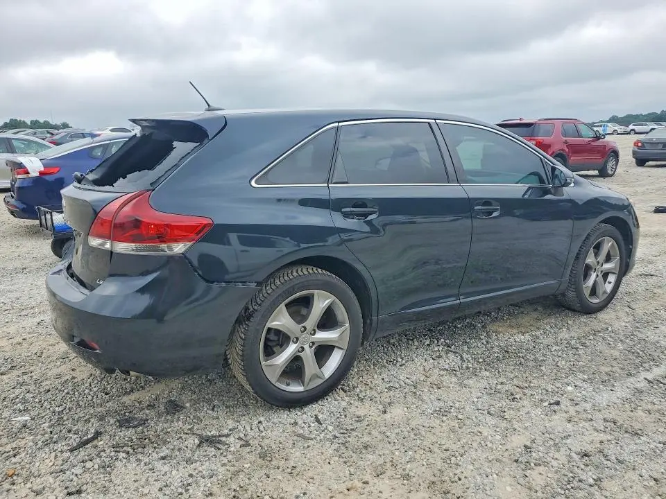 2013 TOYOTA VENZA LE  
