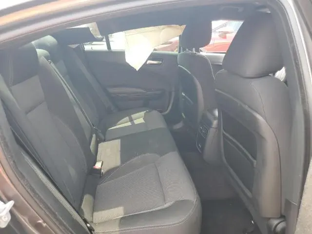 2018 DODGE CHARGER SXT  