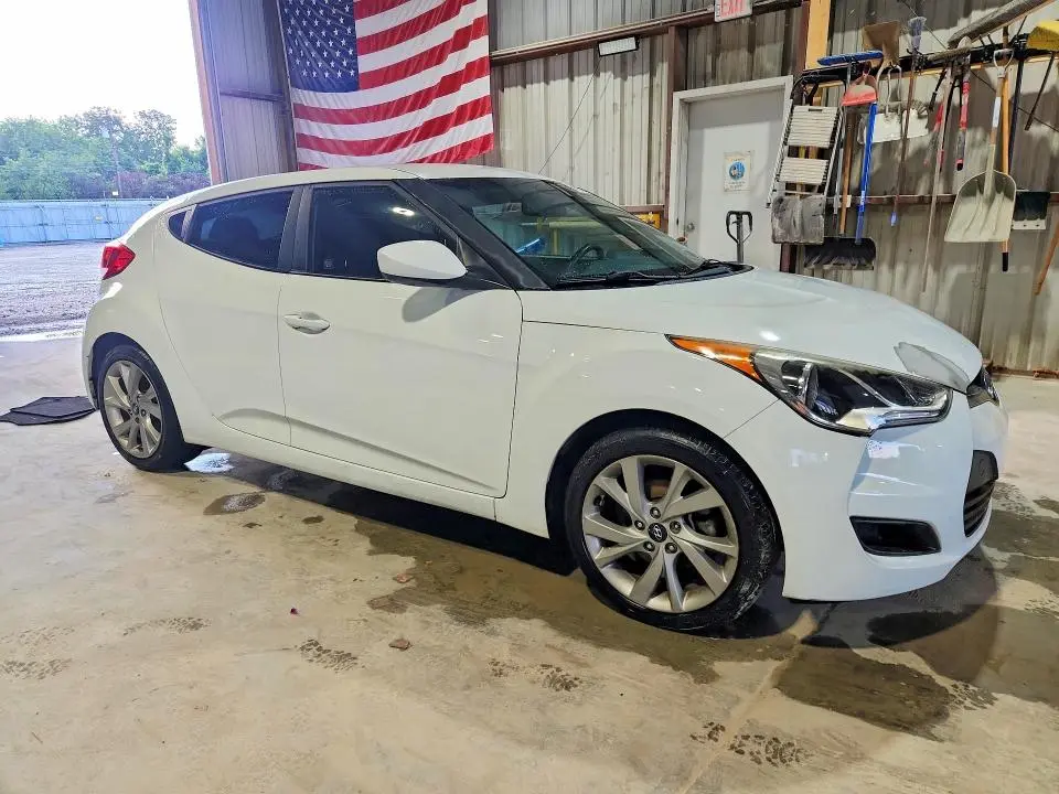 2016 HYUNDAI VELOSTER BASE  